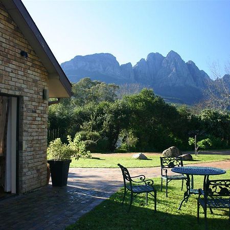 Kierie Kwaak Self Catering Villa Stellenbosch Exterior foto